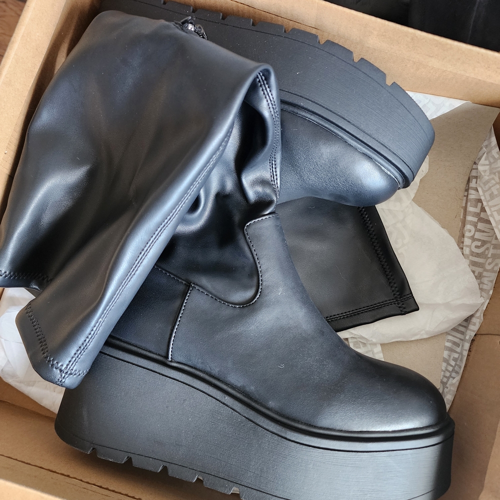 Black Platform Ankle Boots